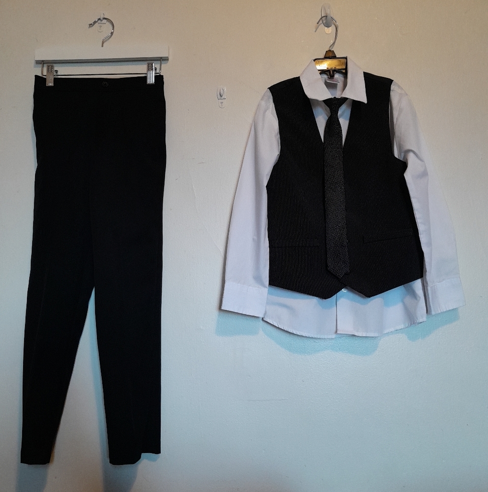 Wonder Nation Black Size 8 Boys Dress Suit Vest Matching Clip on Tie